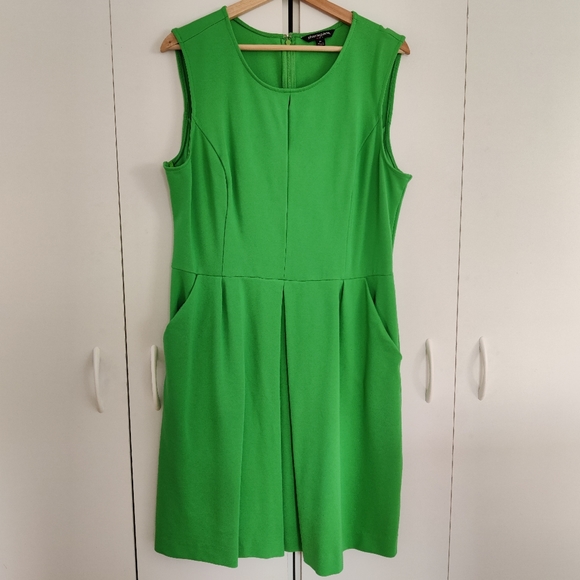 Sharagano Kelly Green Dress Size 14 Sleeveless - Picture 4 of 11